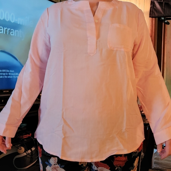 Tops - Pink large women's blouse